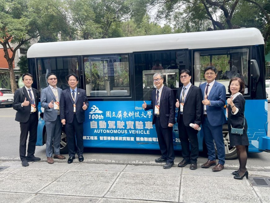 屏科大研發「自駕接駁車」半年內上路　學者：校內載客還會導覽