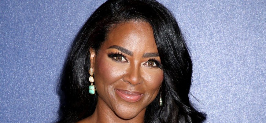 'RHOA' Alum Kenya Moore Says 'Legal' Reasons Are Blocking Her Return To Bravo