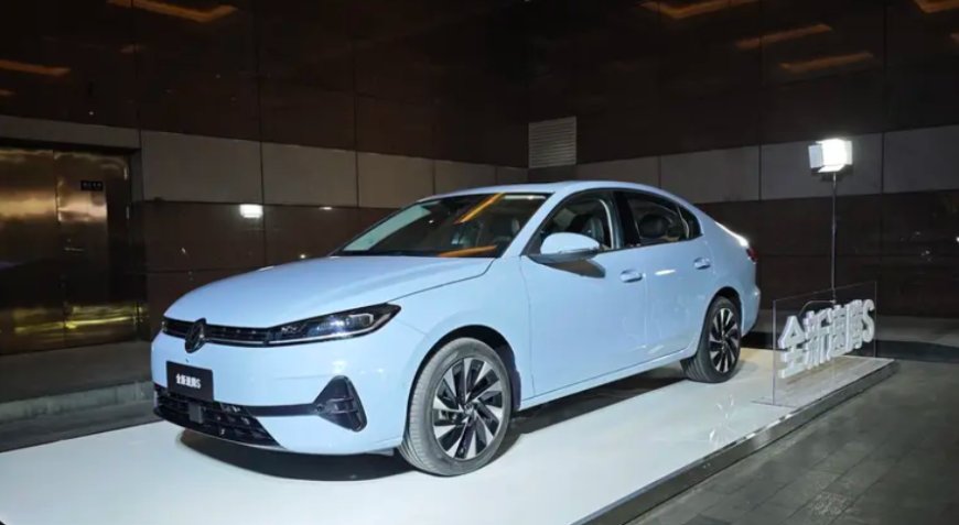 全新速腾S实车首发：提供1.5L/1.5T双动力 预计3月上市