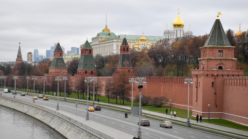 梅德韦杰夫：“金穹”系统违背《新削减战略武器条约》