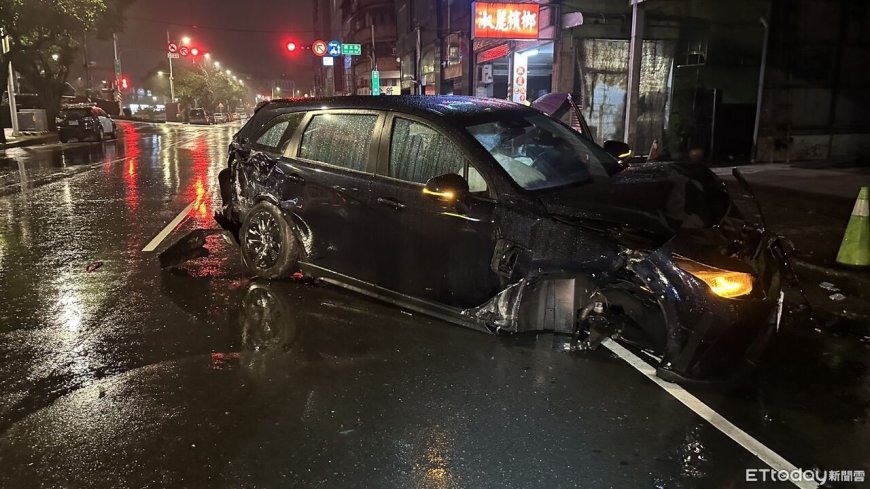 基隆男「內側打滑噴外側」！連撞3偵防車　車輪噴飛路中慘況曝光