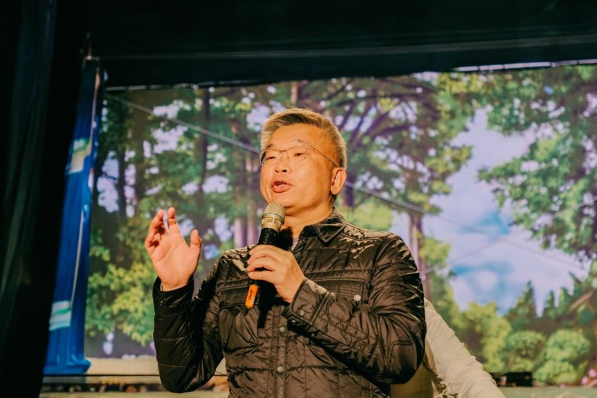 對決柯建銘》吳思瑤上周才說有志之士願意服務黨團　蔡其昌今登記選民進黨團總召