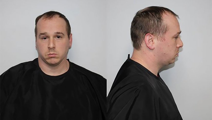 Indiana Man Killed His Wife, Sent Photos of Her Dead Body to Her 'Boyfriend'