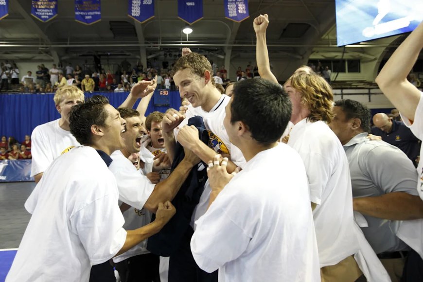 Arizona volleyball completes coaching staff with hiring of Ryan Ammerman