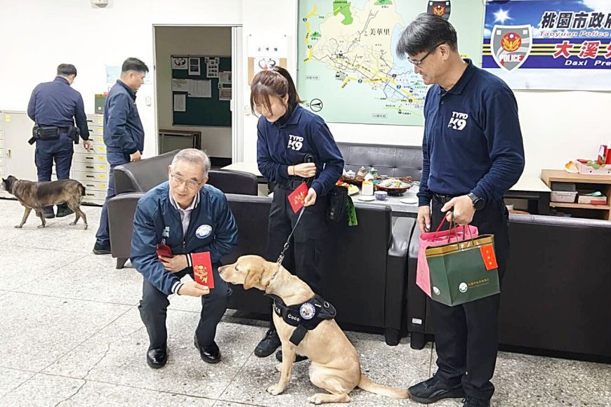 春節前赴偏遠山區派出所+警犬隊　桃警局長慰問基層同仁送暖