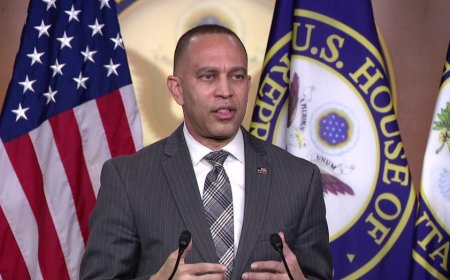 Jeffries says GOP 'done eff'd up in Texas,' vows they won't win five seats: 'They can't ignore it'