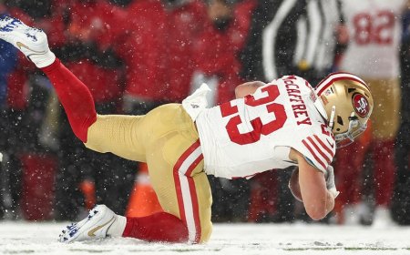 49ers stars even-keeled on electromagnetic field injury theory: 'I have no other choice'