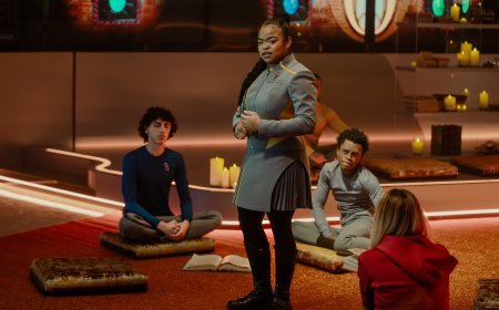 ‘Starfleet Academy’ Brings Back ‘Deep Space Nine’ Star as SAM Grapples With Enduring ‘Star Trek’ Mystery