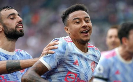 Jesse Lingard set for shock reunion with United legend