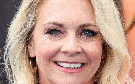 Melissa Joan Hart Doesn't 'Regret Anything' About Growing Up As A Child Star