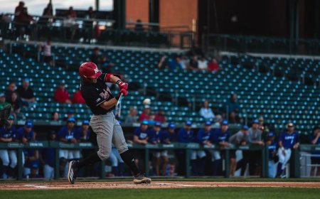 Husker Baseball Throttles Grand Canyon 9-1