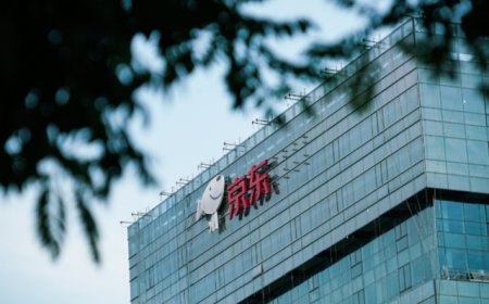 京东“巴黎仓库被盗案”侦破，追回绝大多数被盗物资