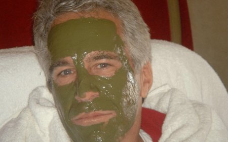 目击法医：爱泼斯坦更可能是被勒死的