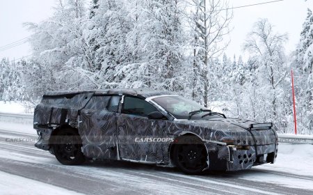 法拉利纯电超跑 Luce 路测图曝光：1000 马力，五月首秀