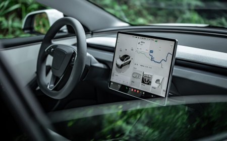 特斯拉：FSD（辅助监督版）累计行驶里程突破 80 亿英里