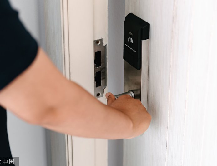 找「台灣甜心」上摩鐵愛愛　高雄男付8000元…完事慘了