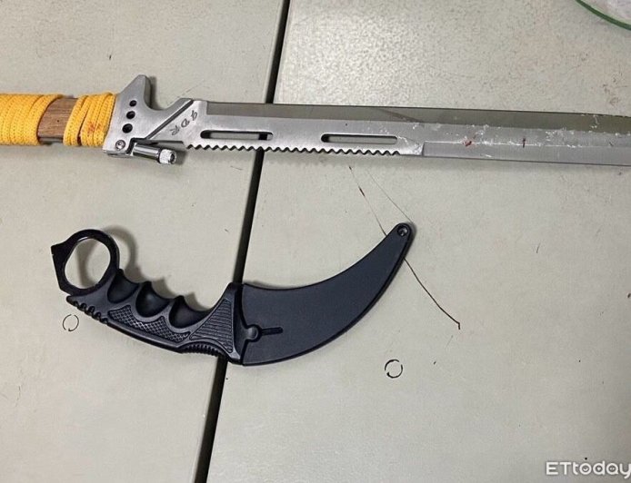 運將車藏48公分武士刀！不爽被閃燈當街砍人　躲過殺人未遂