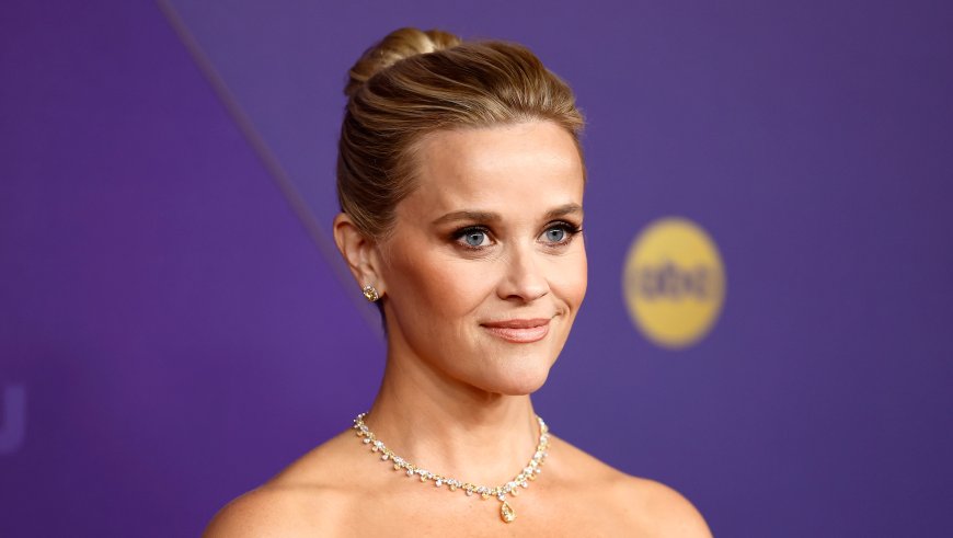 Reese Witherspoon Made a White Sweater Look Anything but Boring