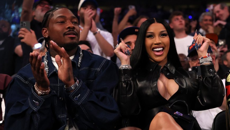 Patriots’ Stefon Diggs Won’t Rule Out Proposing to Cardi B After Super Bowl