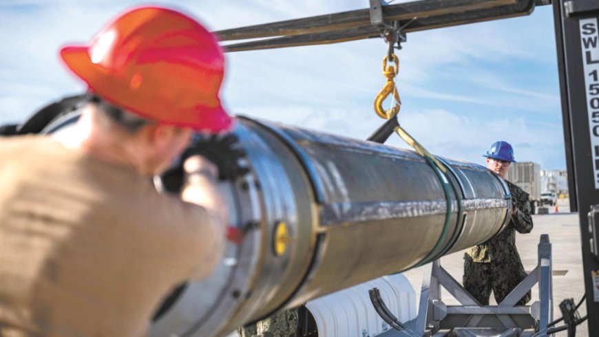 美国准备加速生产五种关键导弹 军事专家解读