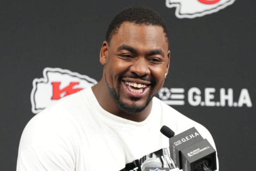 Chris Jones issues bold Kansas City Chiefs promise while watching Super Bowl LX