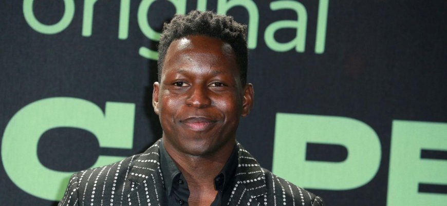 Toheeb Jimoh Breaks Down The ‘Finance Bro’ Energy That Drew Him To His ‘Industry’ Role