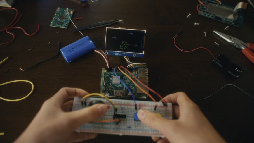 Big Tech Taps Super Bowl Commercials to Put Human Face on A.I.