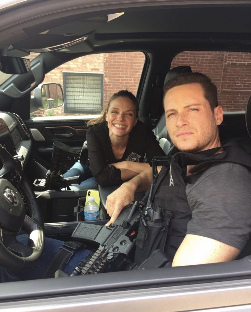 Chicago P.D.'s Jesse Lee Soffer and Tracy Spiridakos' Relationship Timeline