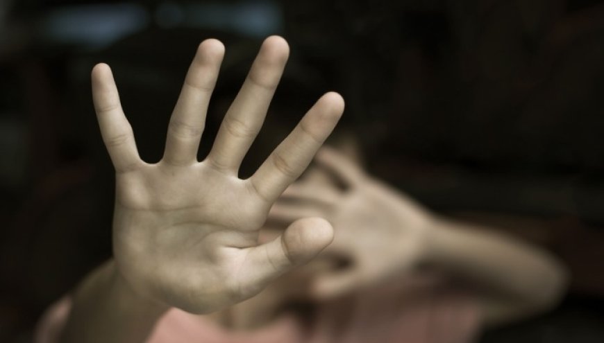 直通部委｜去年前11个月6.6万人侵害未成年人被诉 网信办整治“数字泔水”等垃圾信息