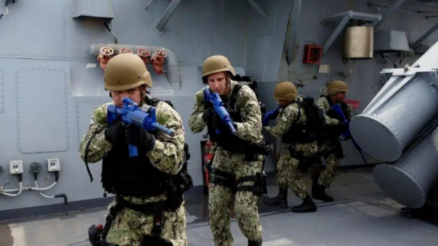 日媒：冲绳市民不满美日“铁拳”军演