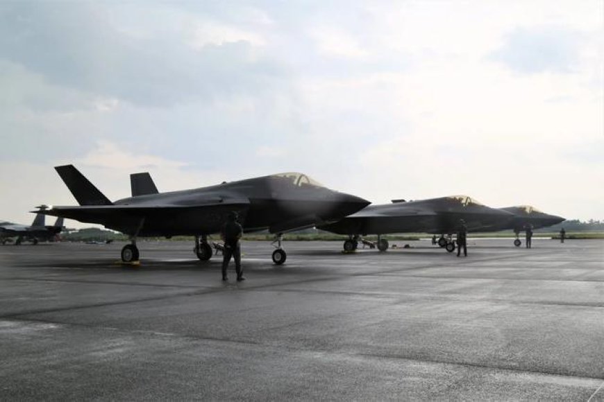 危险信号！日本F-35B正式成军，部署西南诸岛，跳岛战术威慑中国