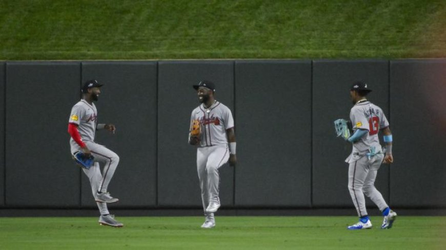 Braves reportedly attempting to outbid Mets, Phillies, Padres for $38M All-Star amid injury news