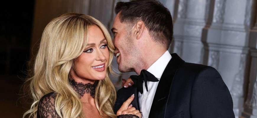 Paris Hilton Says 'Yes All Over Again' To Husband Of 5 Years