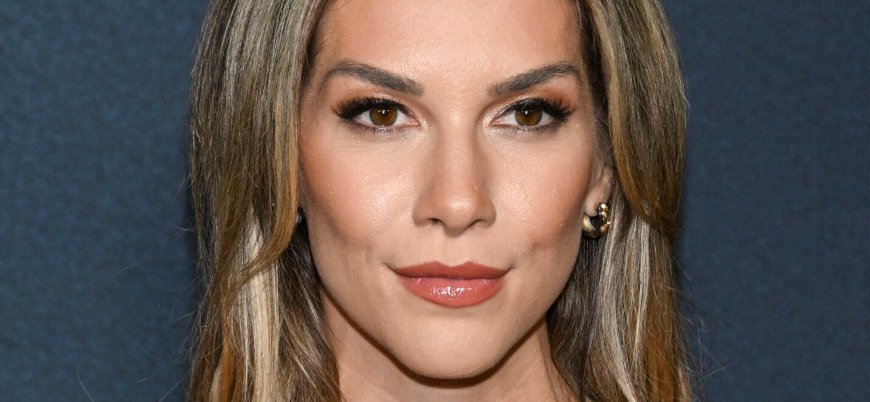 tWitch’s Mom Goes After Allison Holker With Explosive Text Message Claims