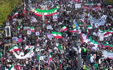 As airstrikes rain down on the Iranian regime, can a fractured opposition unite to lead if it falls?