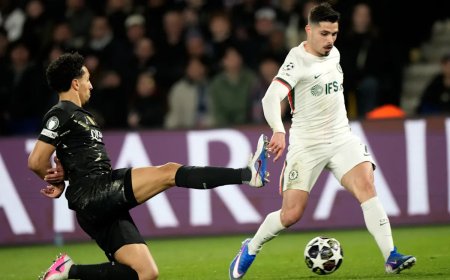 Chelsea's Pedro Neto shoves ball boy during Champions League loss at PSG