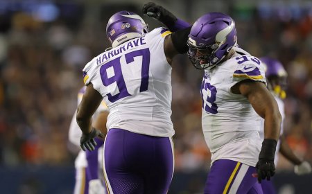 Vikings Officially Release Jon Allen and Javon Hargrave