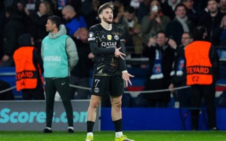 PSG 5-2 Chelsea: Kvaratskhelia brace helps Parisians make Champions League history