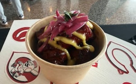 Reds fans prepare to kick off Opening Day in Cincinnati
