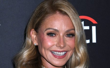 Howie Mandel Argues With Kelly Ripa Over Age Compliment During Awkward ‘Live’ Moment