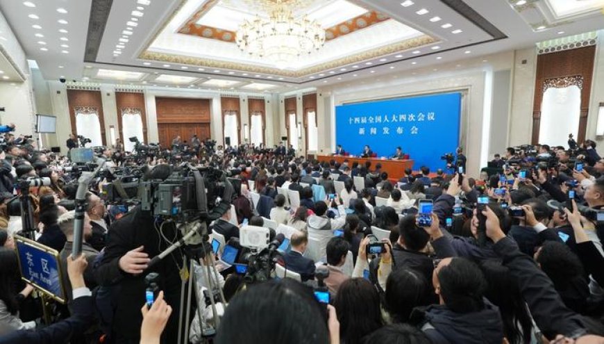 我国将制定托育服务法等，推动将更多资源投入民生领域