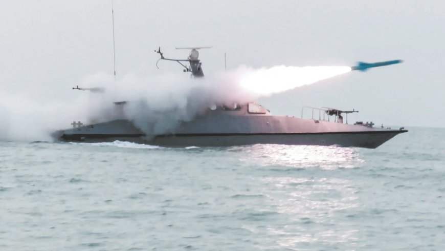 美军打击伊朗战舰，霍尔木兹海峡牵动美伊战局