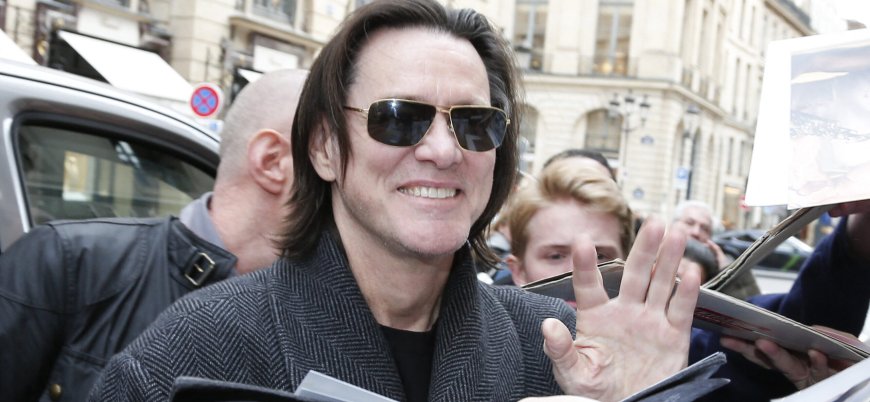 Celebrity Doctor Defends Jim Carrey After Brutal Online Reactions To His New Look