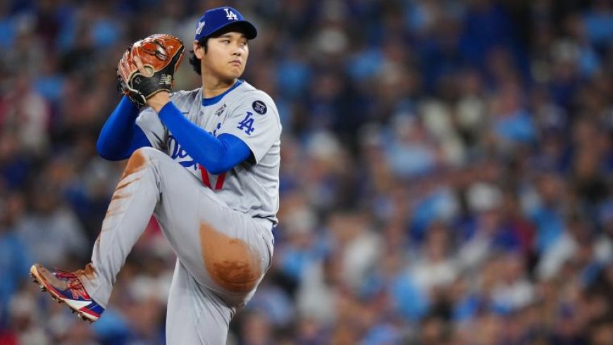 When will Shohei Ohtani pitch for the Dodgers? Explaining star's 2026 pitching debut, Los Angeles' starting rotation