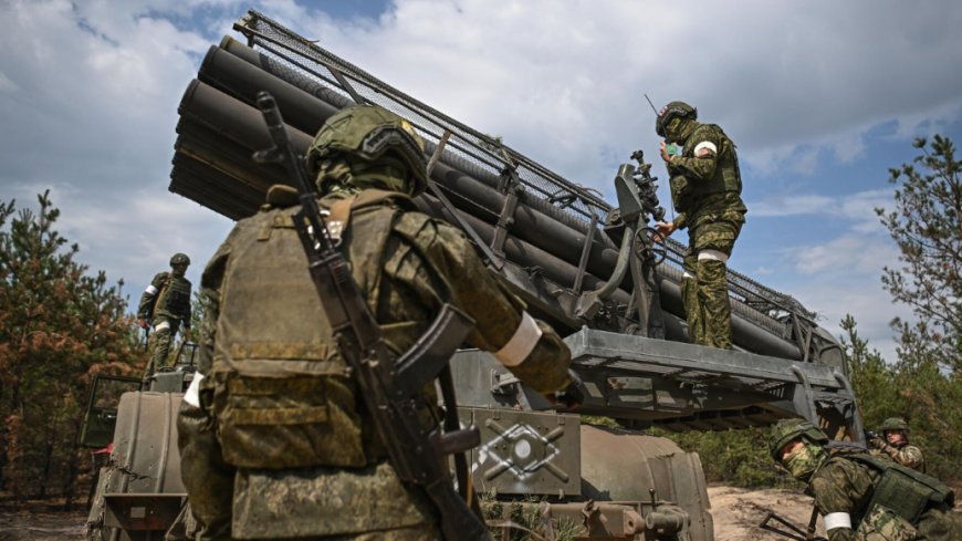 美媒：乌克兰称俄军正在乌东部发起春季攻势