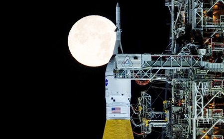 Artemis II vs Apollo: Why this mission loops the moon but doesn't land