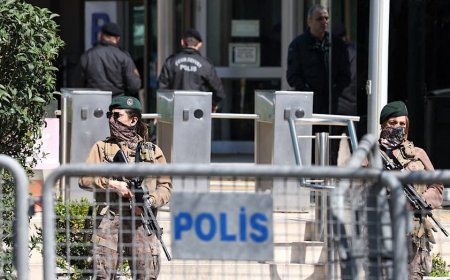 3 gunmen open fire outside Israeli consulate in Istanbul, dubbed 'terrorists' by Turkish official