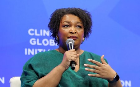 White House unleashes on Stacey Abrams in latest clash over Trump’s election order