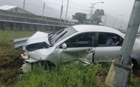 疑雨天路滑失控！國6草屯段小客車遭撞衝出邊坡　車頭全毀畫面曝