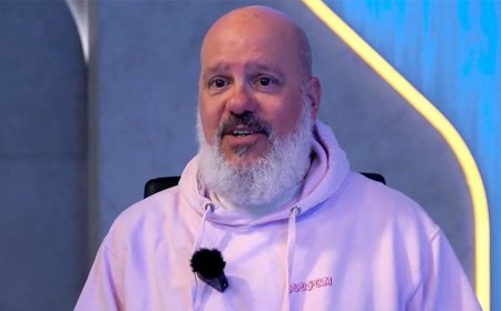 David Cross doesn’t 'give a f---’: The actor-comedian on his new special, social media and ‘terrifying’ AI